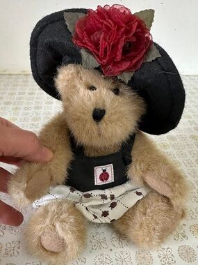 Boyds Bears Lulu Mae Ladybug